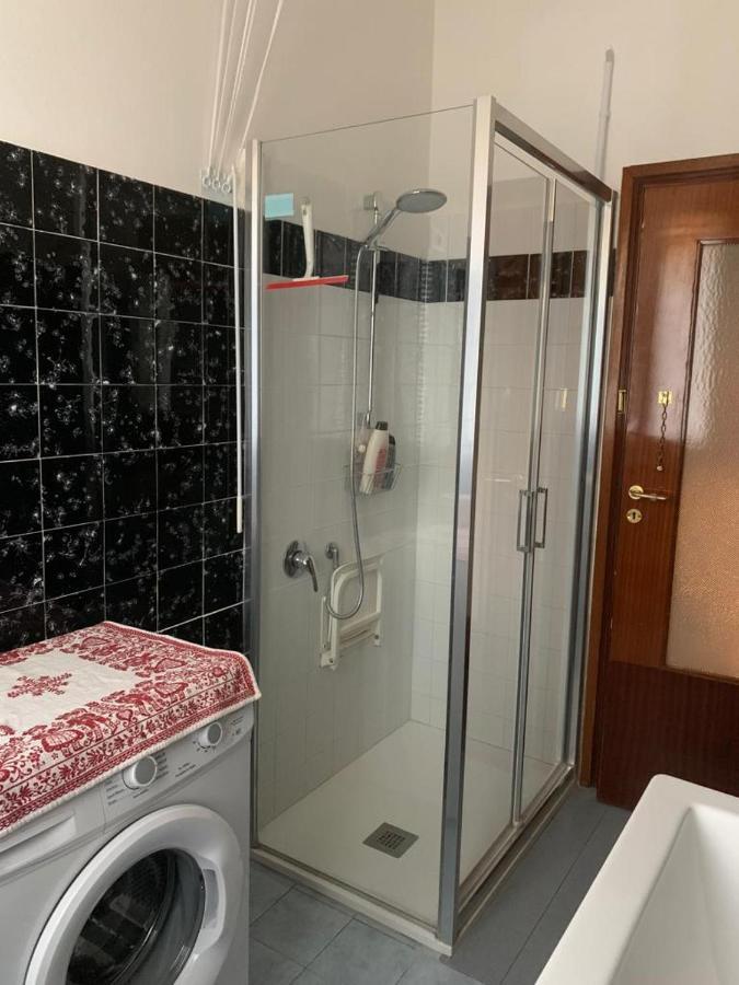 Comfortable Room Suitable 1-2 Pax Bologna Kültér fotó